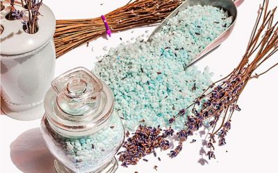 Cómo aliviar dolores musculares con la sal de Epsom